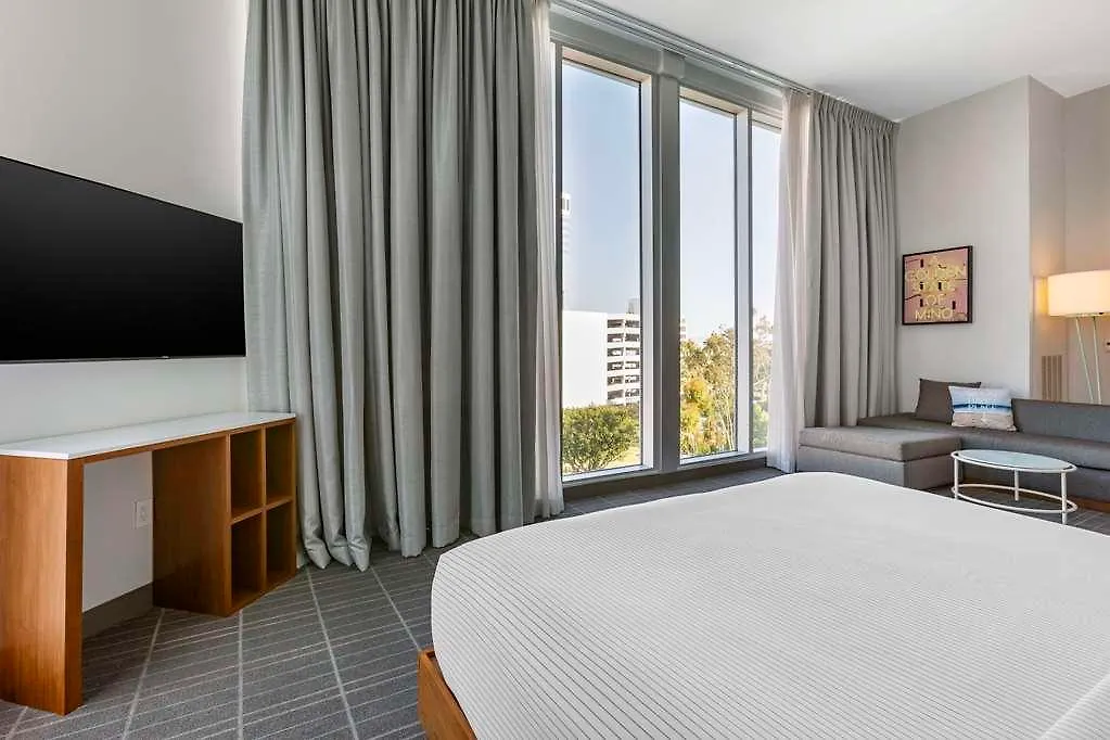 Cambria Hotel Lax El Segundo